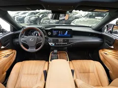 2021 Lexus LS 500h, чёрный — фото 13