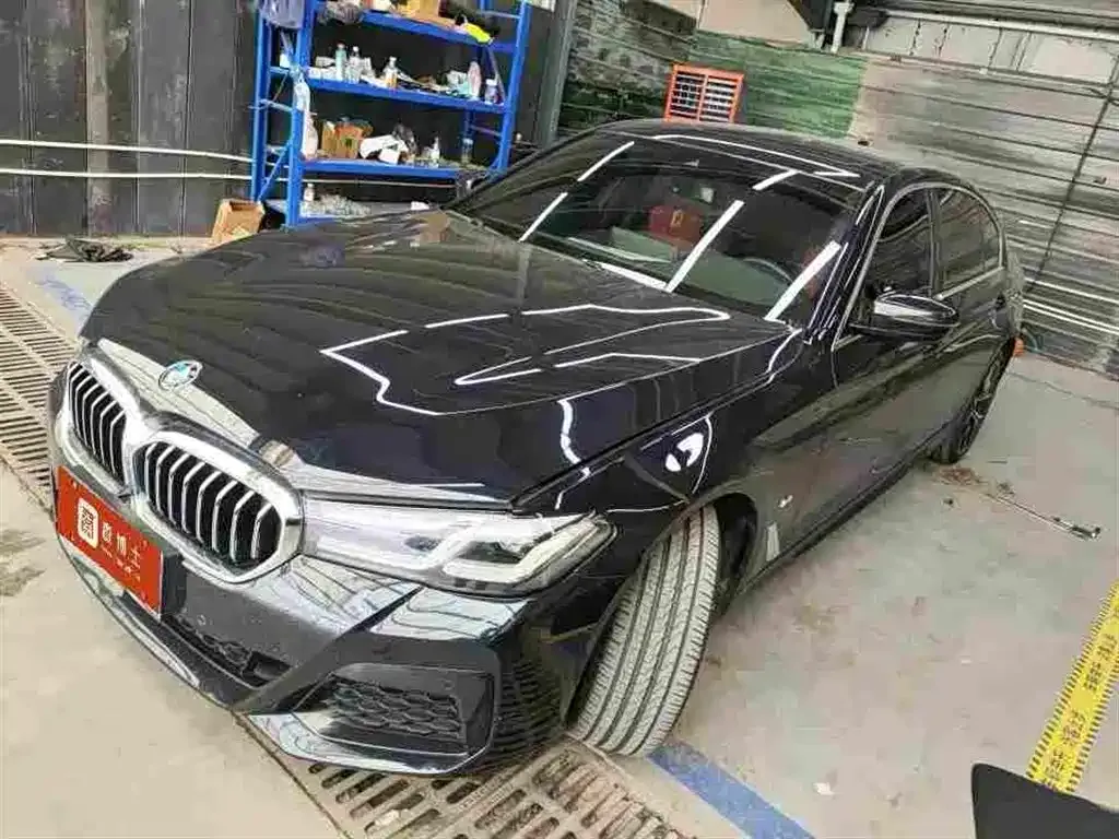 2022 BMW 5 Series 5 530Li M