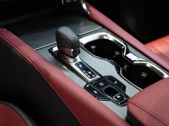 2023 Lexus RX 500h F SPORT Performance, белый — фото 15