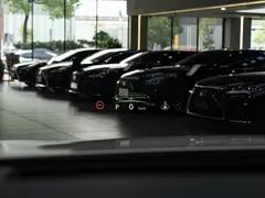 2023 Lexus RX 500h F SPORT Performance, белый — фото 23