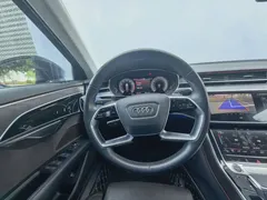 2022 Audi A8L 50 TFSI quattro Comfort Collector's Edition, чёрный — фото 13