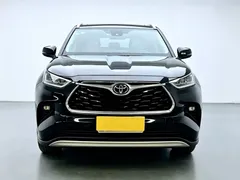 2022 Toyota Highlander 2.5L Hybrid 4WD Ultimate 7-seat, чёрный — фото 2