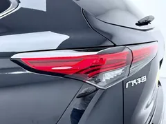 2022 Toyota Highlander 2.5L Hybrid 4WD Ultimate 7-seat, чёрный — фото 14
