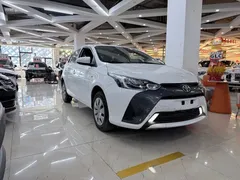 2022 Toyota Yaris L Zhixuan 1.5L CVT Leading Plus, белый — фото 3