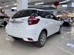 2022 Toyota Yaris L Zhixuan 1.5L CVT Leading Plus, белый — фото 5
