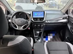 2022 Toyota Yaris L Zhixuan 1.5L CVT Leading Plus, белый — фото 7