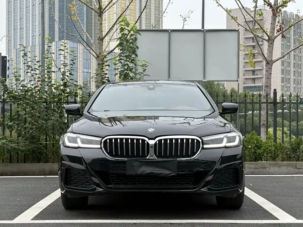 2023 BMW 5 Series 530Li M