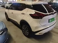 2022 Nissan Kicks 1.5L CVT XV, белый — фото 5