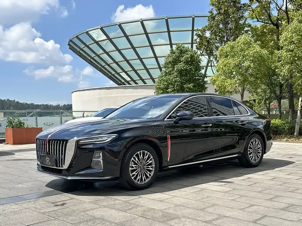 2024 Hongqi H5 2.0T