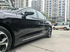 2024 Hongqi E-QM5 450km Mobility, чёрный — фото 6