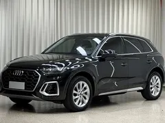 2021 Audi Q5L 40 TFSI, чёрный — фото 1