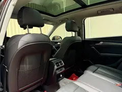 2021 Audi Q5L 40 TFSI, чёрный — фото 26