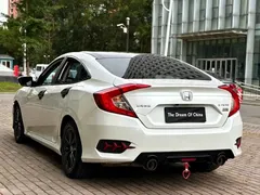 2019 Honda Civic 220TURBO CVT V, белый — фото 9