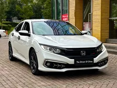 2019 Honda Civic 220TURBO CVT V, белый — фото 12