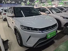 2025 BYD Yuan UP Smart Driving 401km Vitality, белый — фото 4