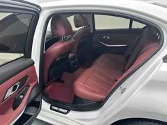 2022 BMW 3 Series 320Li M, белый — фото 12