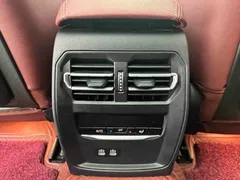 2022 BMW 3 Series 320Li M, белый — фото 13
