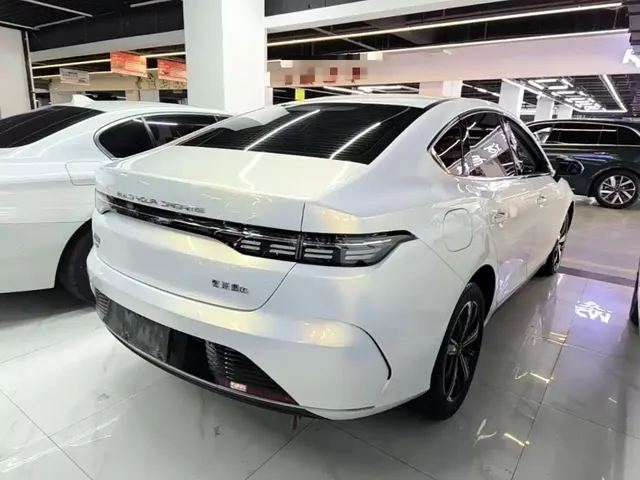 2023 BYD Destroyer 05 Champion DM-i PHEV 120KM Premium