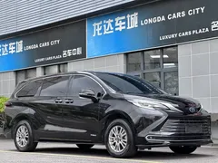 2021 Toyota Sienna 2.5L, чёрный — фото 3