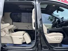2021 Toyota Sienna 2.5L, чёрный — фото 15