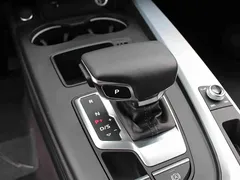 2023 Audi A4L 40 TFSI Fashion Dynamic, белый — фото 8