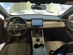 2025 BYD Qin PLUS DM-i 55KM — фото 10