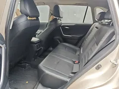2022 Toyota Wildlander 2.0L CVT PLUS — фото 5