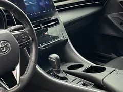 2023 Toyota Avalon 2.0L Luxury — фото 17