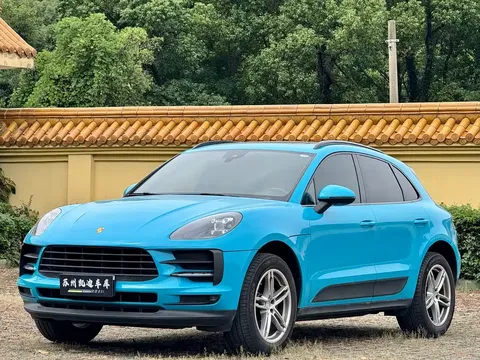 2021 Porsche Macan 2.0T