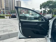 2021 Toyota Camry 2.0G, белый — фото 9