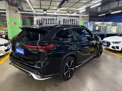 2022 Toyota Crown Kluger 2.5L HEV, чёрный — фото 4