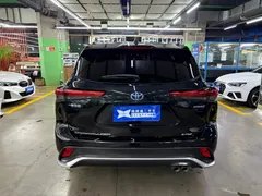2022 Toyota Crown Kluger 2.5L HEV, чёрный — фото 6