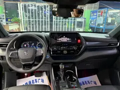 2022 Toyota Crown Kluger 2.5L HEV, чёрный — фото 7