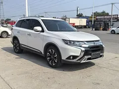 2021 Mitsubishi Outlander 2.4L, белый — фото 3