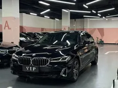 2021 BMW 5 Series 5 530Li, чёрный — фото 1