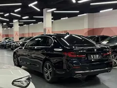 2021 BMW 5 Series 5 530Li, чёрный — фото 9