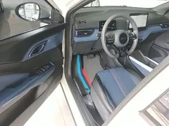 2025 BYD Seagull 305km Vitality, белый — фото 16