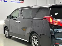 2021 Toyota Alphard Hybrid 2.5L Premium, чёрный — фото 12