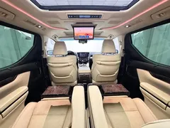2021 Toyota Alphard Hybrid 2.5L Premium, чёрный — фото 40