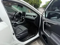 2021 Toyota Wildlander 2.5L E-CVT, белый — фото 9