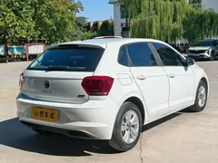 2023 Volkswagen Polo Plus 1.5L AT, белый — фото 3