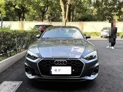 2021 Audi A5 Sportback 40 TFSI — фото 2