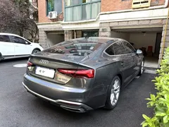 2021 Audi A5 Sportback 40 TFSI — фото 8