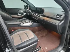 2020 Mercedes-Benz GLE Coupe AMG GLE 53 4MATIC+ SUV, чёрный — фото 24