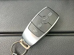 2021 Mercedes-Benz A-Class A 200 L, белый — фото 17