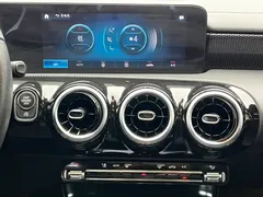 2021 Mercedes-Benz A-Class A 200 L, белый — фото 21