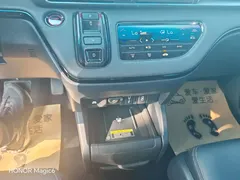 2024 Honda Odyssey 2.0L e:HEV, белый — фото 13