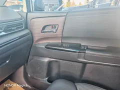 2024 Honda Odyssey 2.0L e:HEV, белый — фото 14