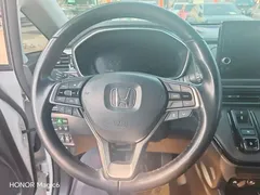 2024 Honda Odyssey 2.0L e:HEV, белый — фото 16