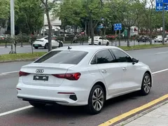 2022 Audi A3L Limousine 35 TFSI, белый — фото 7